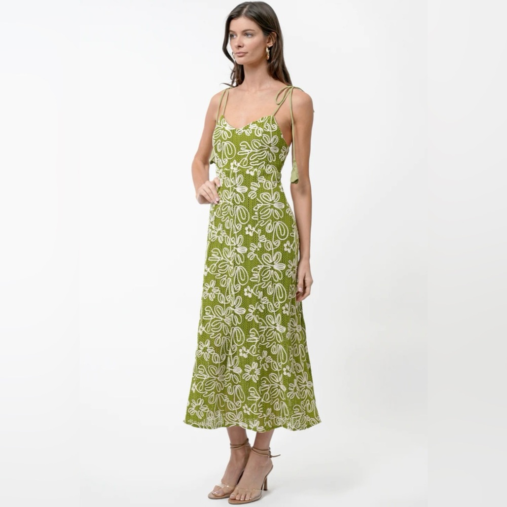 Adelyn Rae | Textured Slip Midi Dress